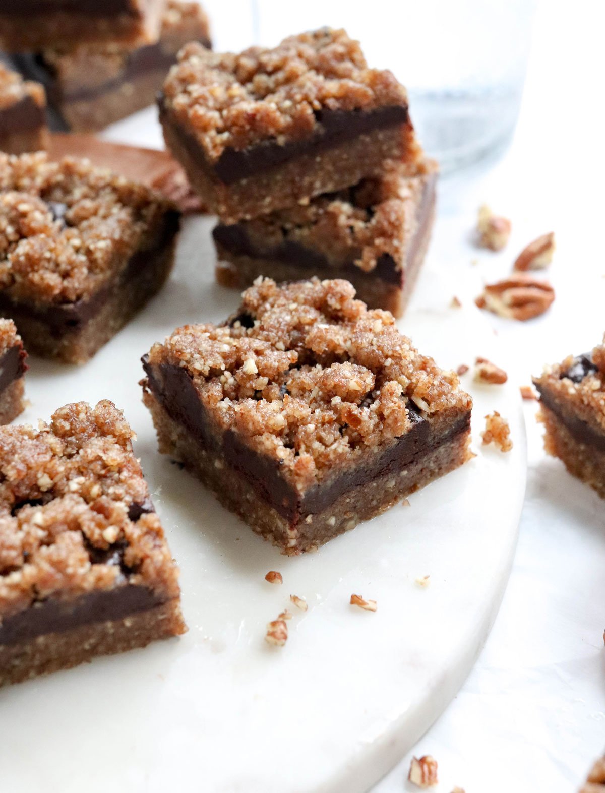 No-Bake Vegan Paleo Chocolate Pecan Bars: Easy Detox Dessert